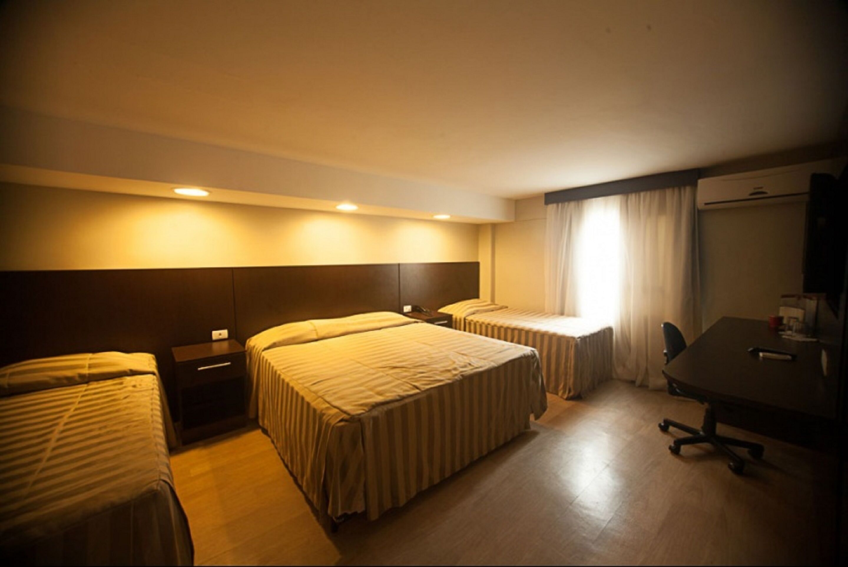 Photo - Hotel Plaza Apolo