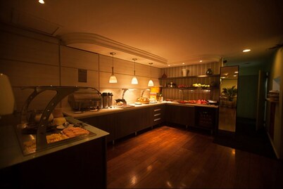 Hotel Plaza Apolo