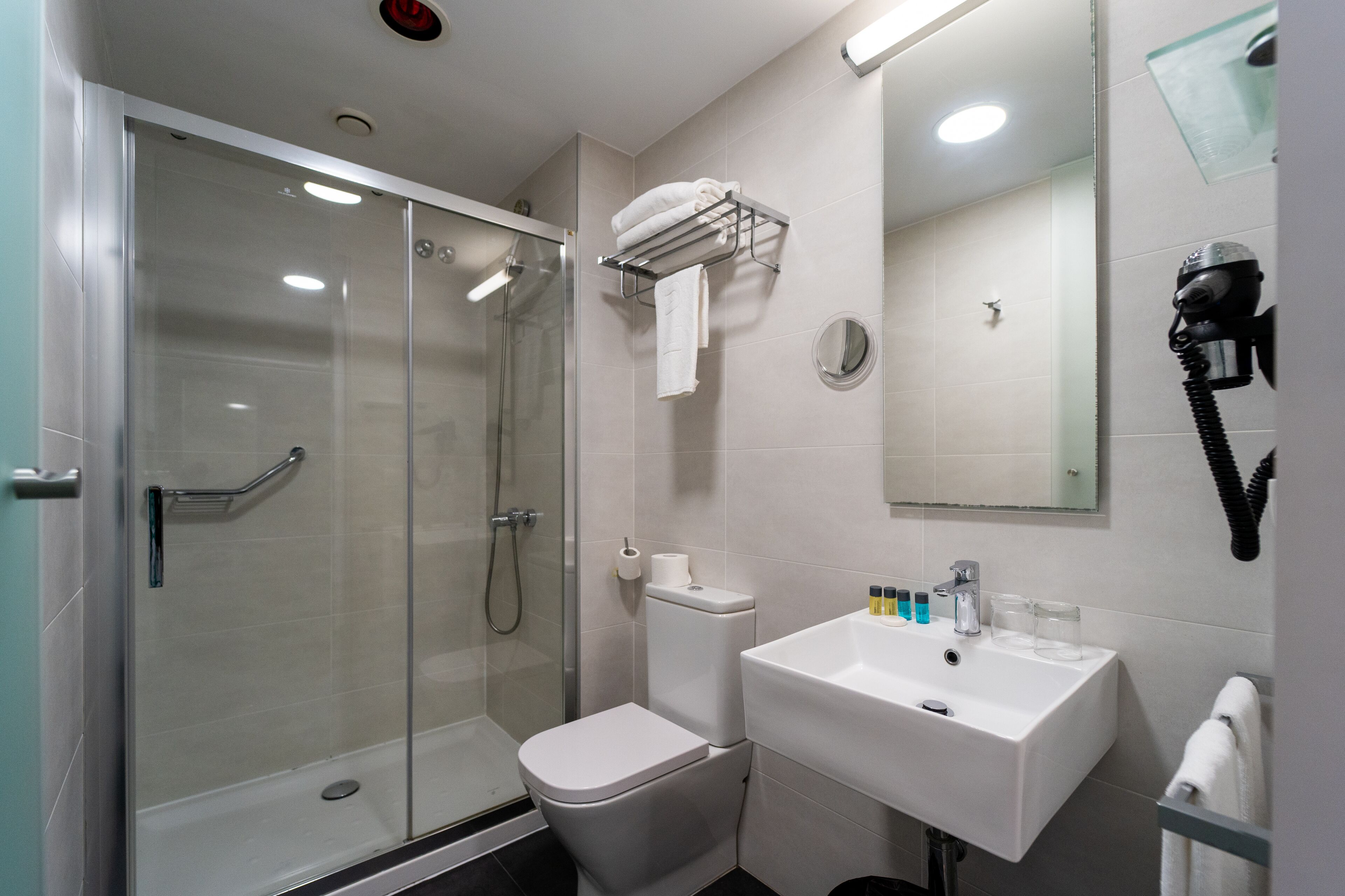 Photo - Hotel Lux Santiago