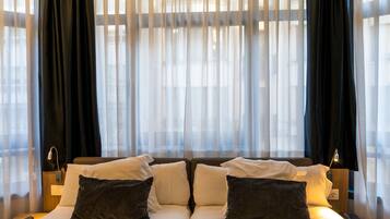 In-room safe, desk, free WiFi, bed sheets