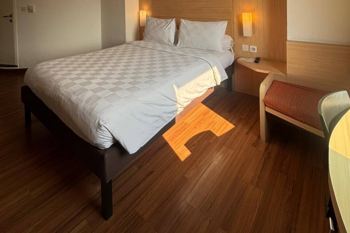 Kamar Double Superior | Minibar, brankas, meja kerja, dan kedap suara