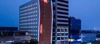 Ibis Gading Serpong
