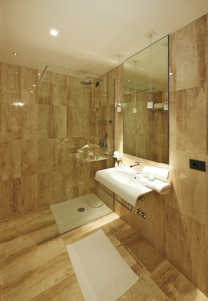 Hotel CalaCuncheddi by null