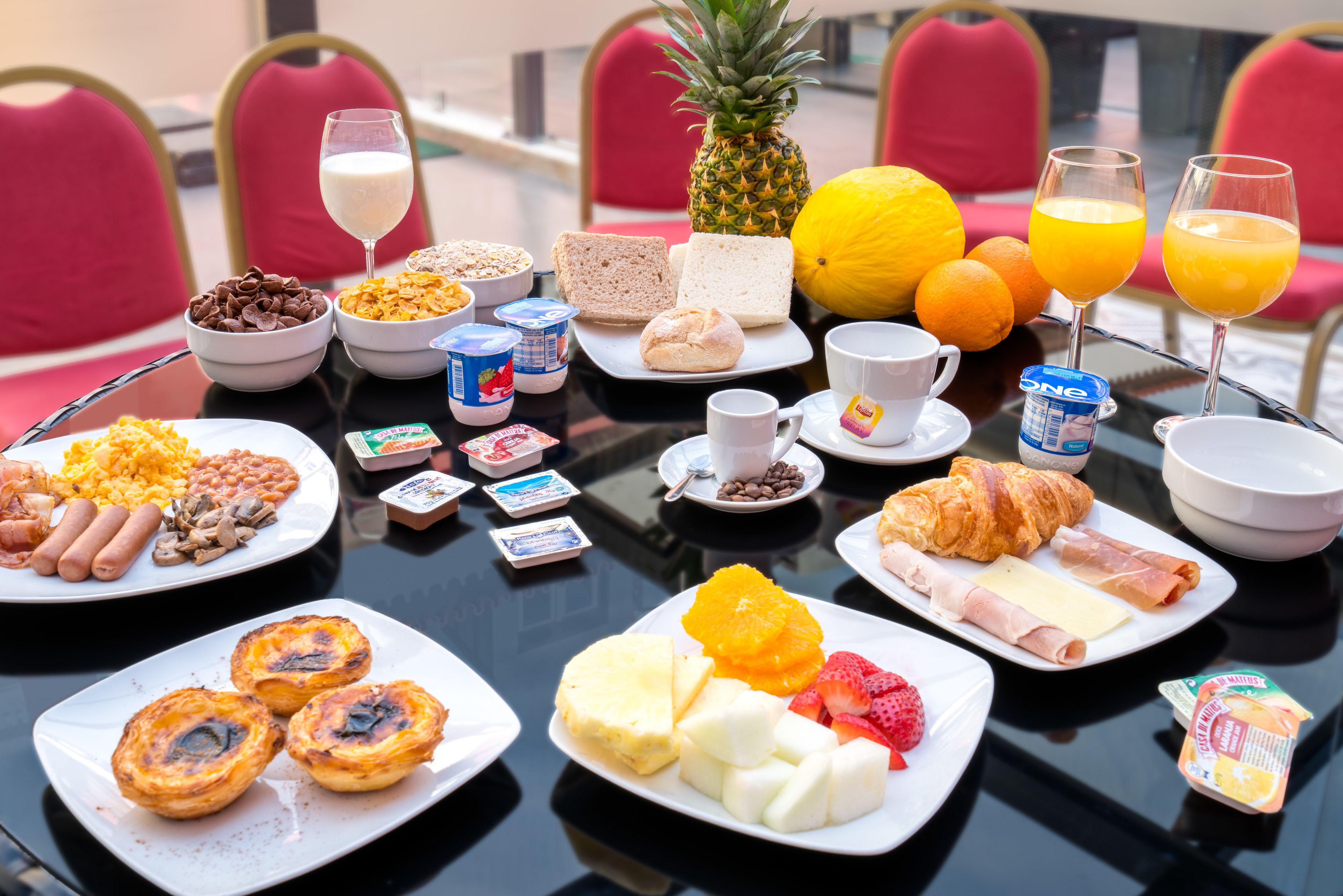 daily buffet breakfast (eur 15 per person)