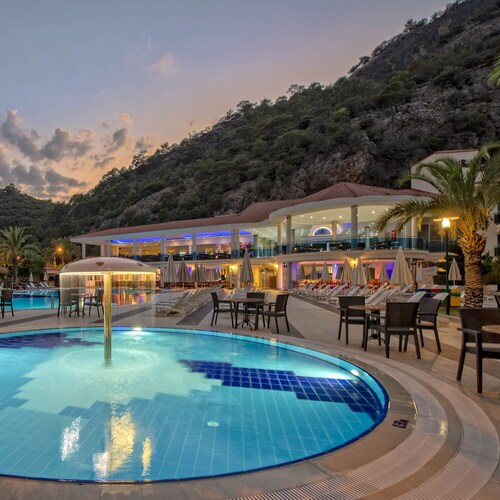 Montebello Resort & Spa – All Inclusive