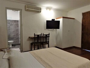 Peralatan tempat tidur premium, busa memori, bar mini 