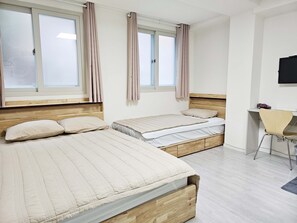 Family Room (3 Guests) | 1 bedroom, free WiFi, bed sheets - BoA travel house (Seoul)