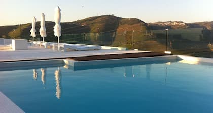 Quinta de Casaldronho Wine Hotel
