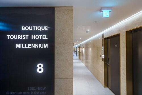 Hotel Millennium