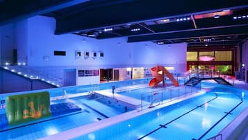 4 indendørs pools