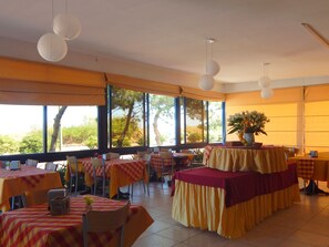 Restaurant - Apart Hotel Punta Sol (Punta del Este)
