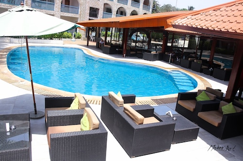 Riviera Taouyah Hotel