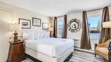 Classic Room | Premium bedding, individually decorated, individually furnished