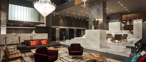 2 bars/lounges, poolside bar