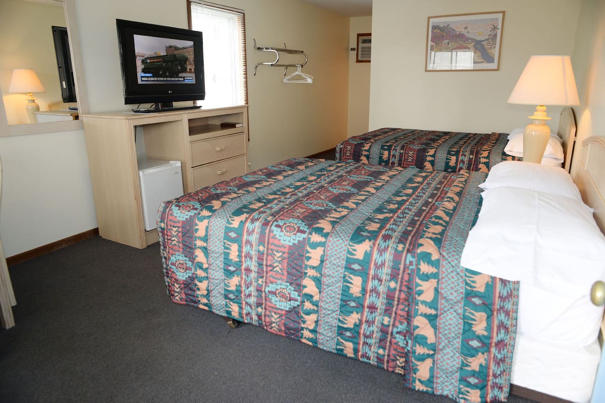 Classic Room, 2 Queen Beds