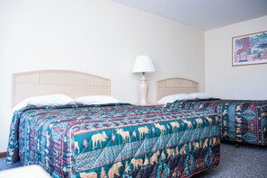 Classic Room, 2 Queen Beds | Iron/ironing board, free WiFi, bed sheets - Starlite Motel (Wisconsin Dells)