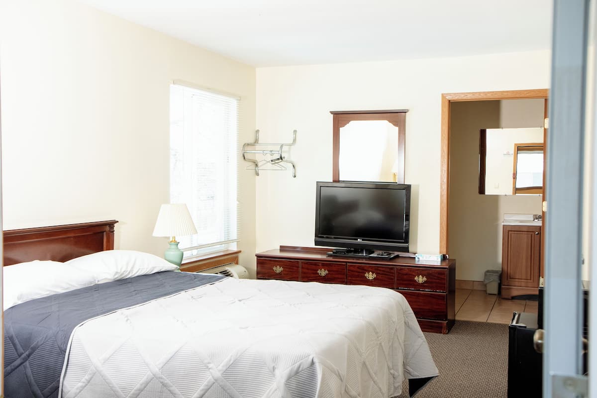 Classic Room, 1 Queen Bed