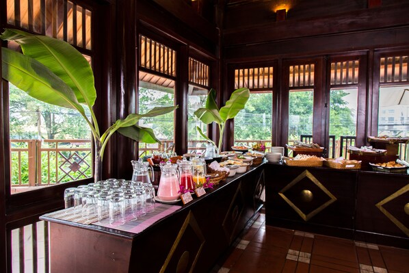 Food court - Mai Chau Lodge (Mai Chau)