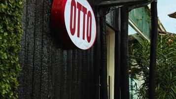 7 restaurantes, se sirven desayunos, comidas, cenas y cocina mexicana