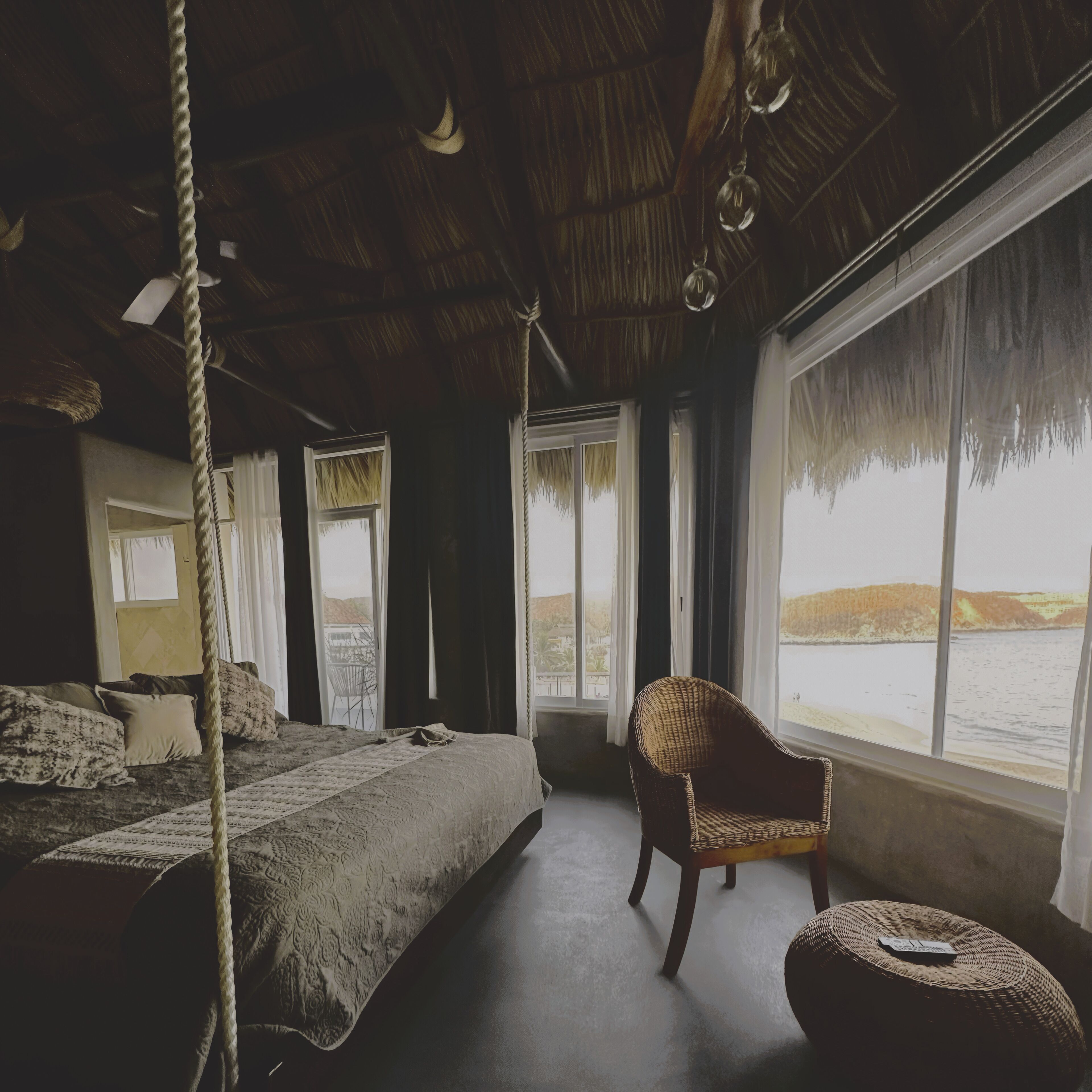 premium room | 1 bedroom, premium bedding, in-room safe, desk