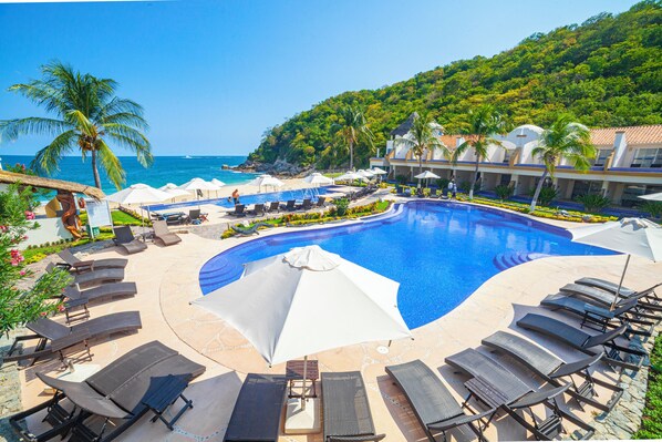 40-inch LED TV with satellite channels, TV - Quinta Bella Huatulco (Santa María Huatulco)