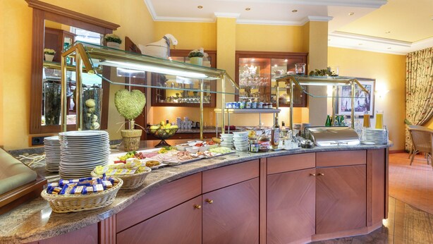 Breakfast area - Montana Hotel Mönchengladbach (Moenchengladbach)