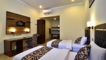 Kamar Premier | 1 kamar tidur, selimut bulu angsa, meja kerja, dan Wi-Fi gratis