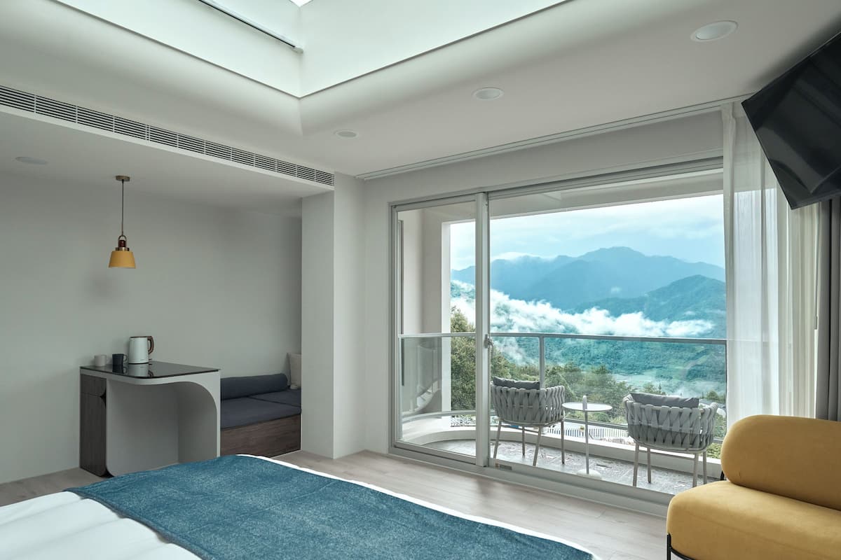 signature double room, 1 queen bed, balcony, mountain view | view from room