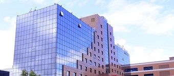 Chinggis Khaan Hotel