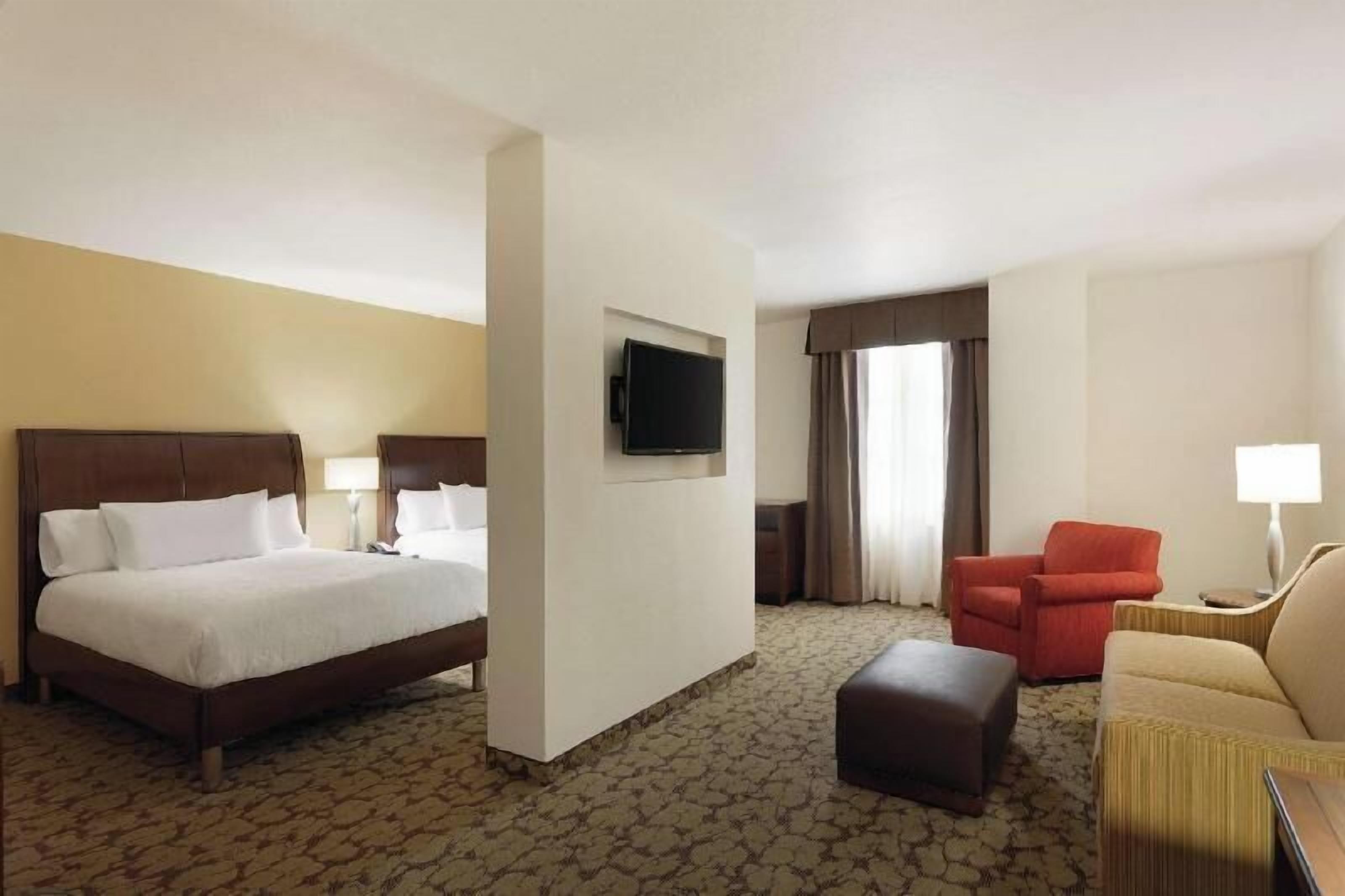 In-room safe, free cribs/infant beds, free rollaway beds, free WiFi