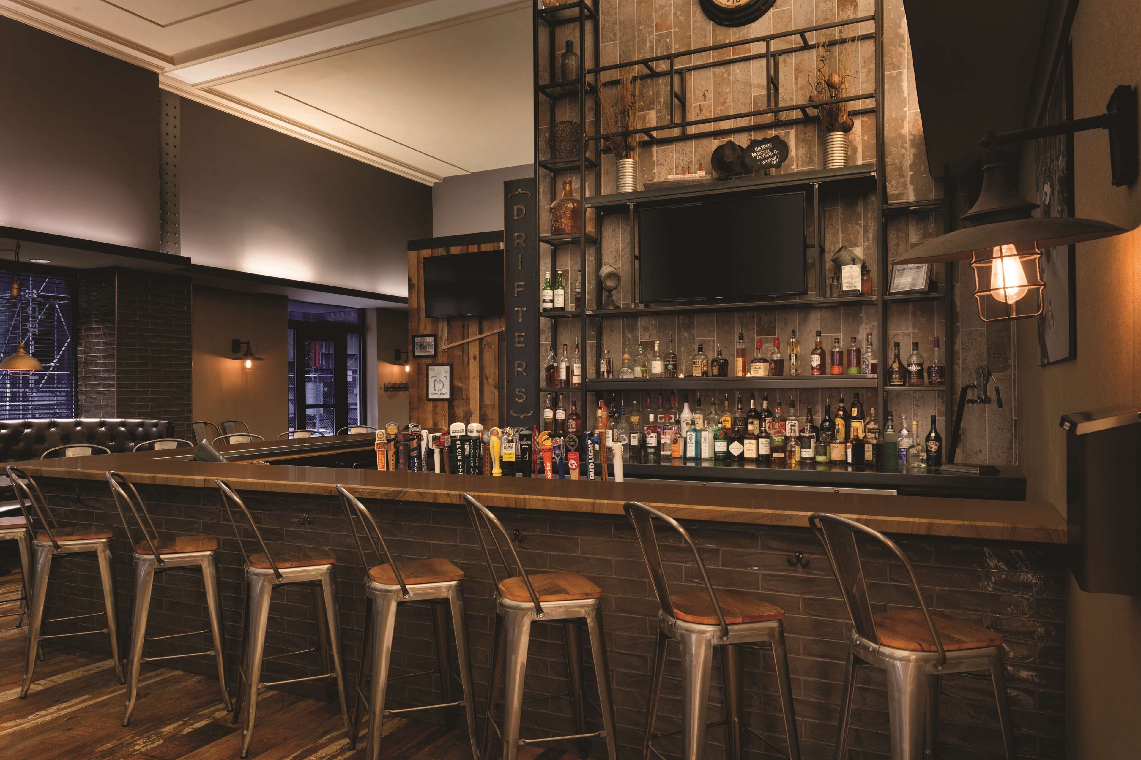 Bar (in der Unterkunft)