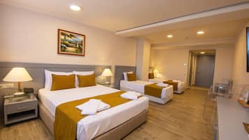 Economy Quadruple Room | Premium bedding, minibar, soundproofing, bed sheets