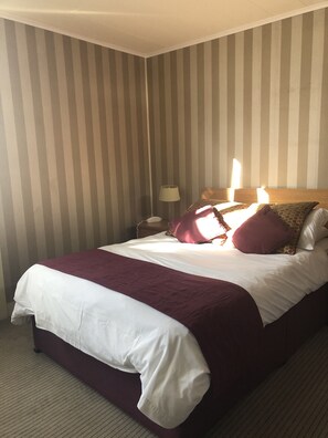 Chambre Familiale | Wi-Fi gratuit, draps fournis