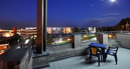 Planet Hotel