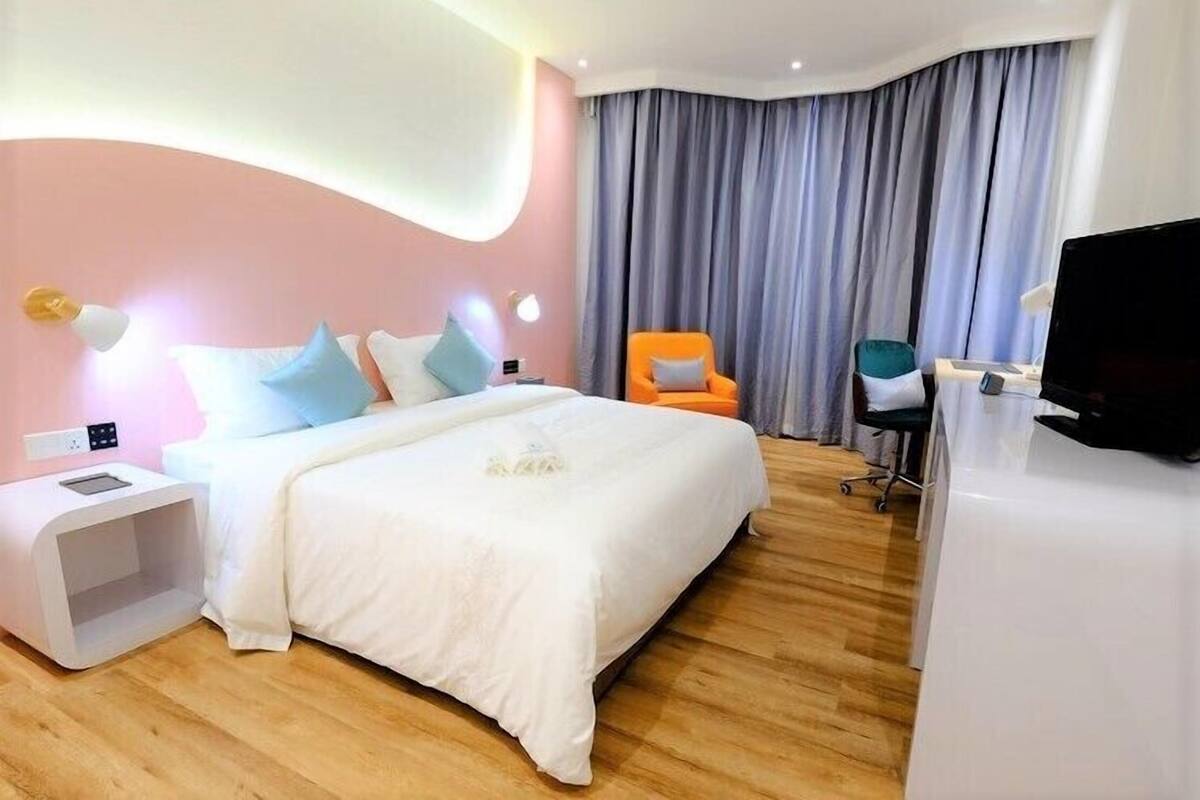 Chambre Double Deluxe, 1 très grand lit