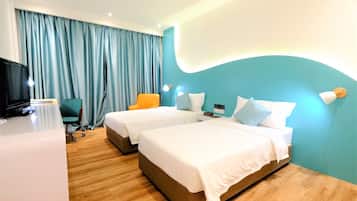 Habitación estándar con 2 camas individuales, 2 camas individuales | Minibar, escritorio y espacio para trabajar con laptop