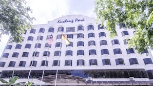 Exterior - Kuching Park Hotel (Kuching)