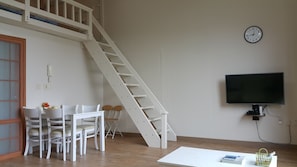 Deluxe Twin Room | 1 bedroom, free WiFi