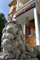 Entrada de la propiedad