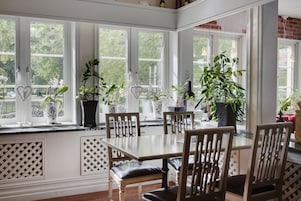 Se sirven desayunos y cenas