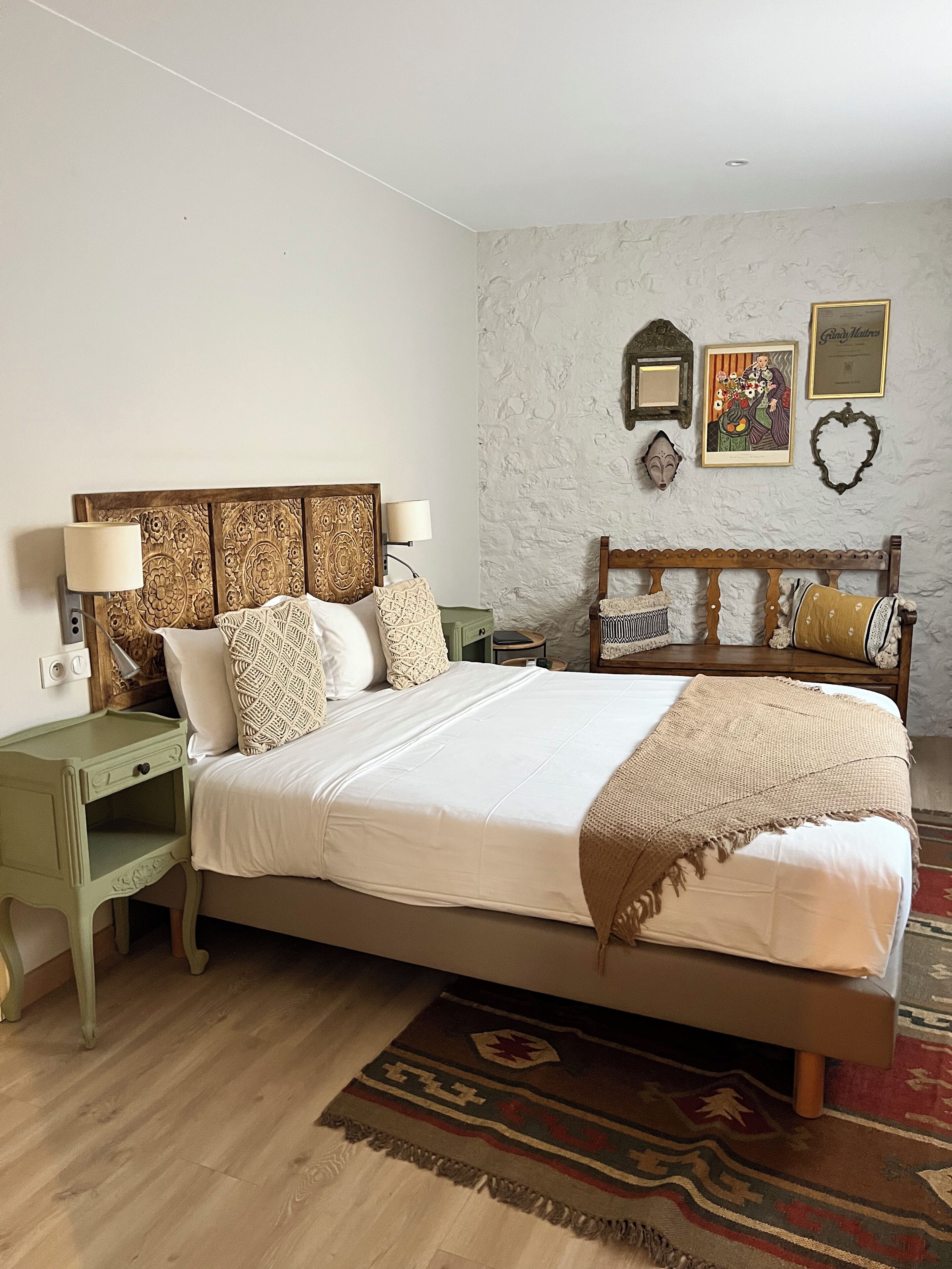 superior double or twin room | minibar, in-room safe, desk, laptop workspace