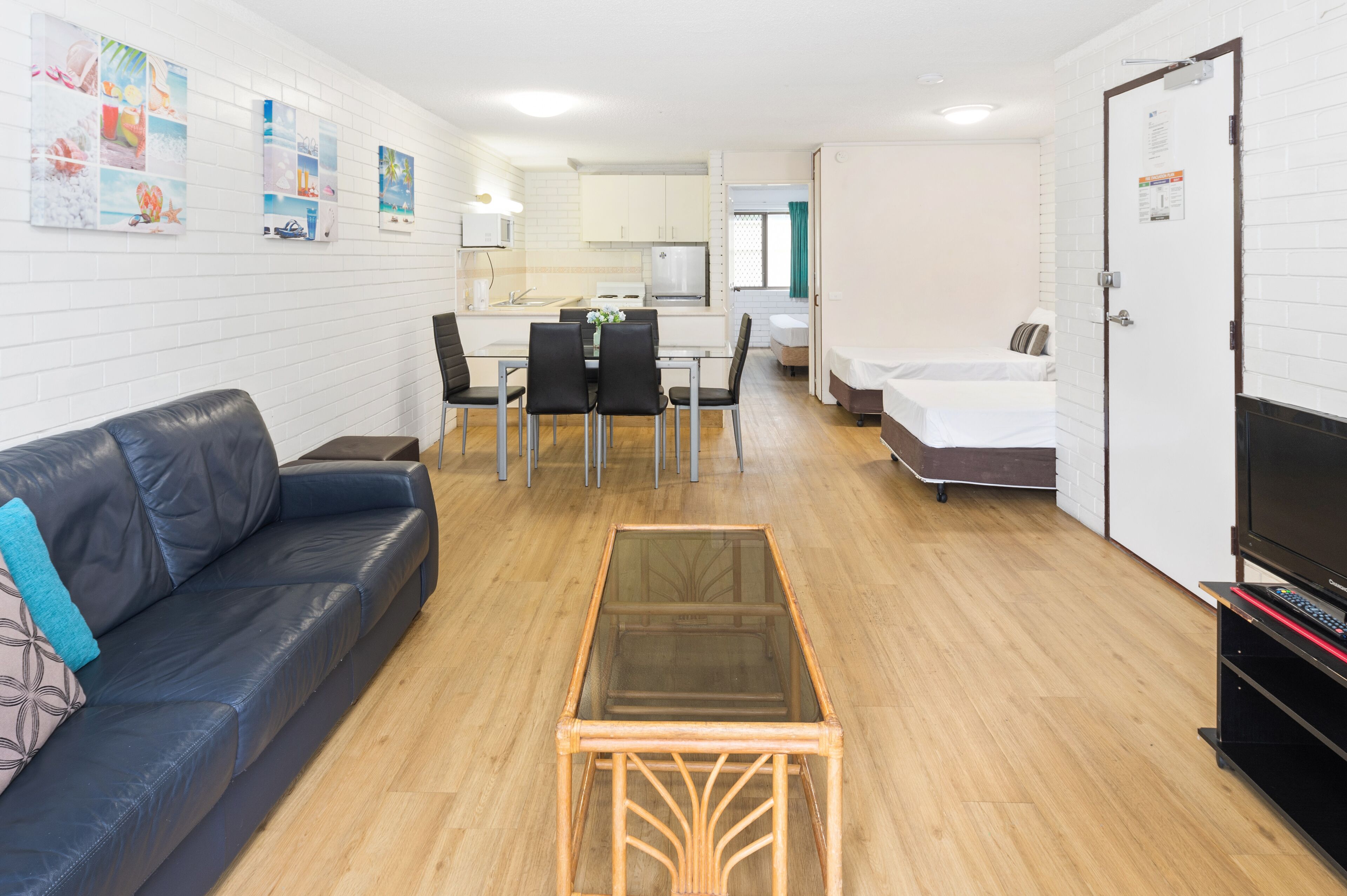 Photo - Trickett Gardens Holiday Inn