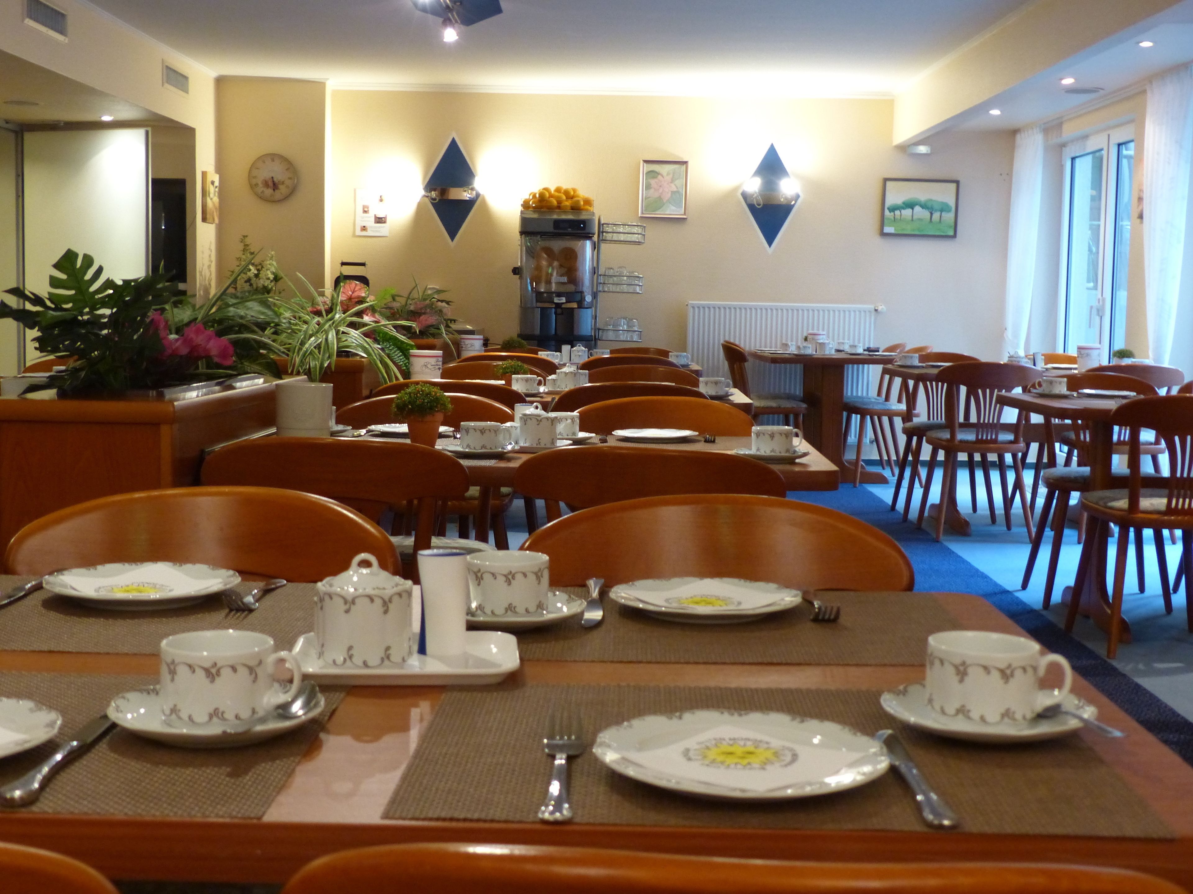 daily buffet breakfast (eur 15 per person)
