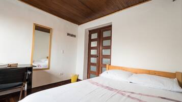 Literie de qualité supérieure, coffres-forts dans les chambres