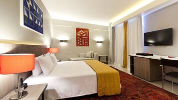 Deluxe Double Room | Minibar, desk, laptop workspace, free WiFi