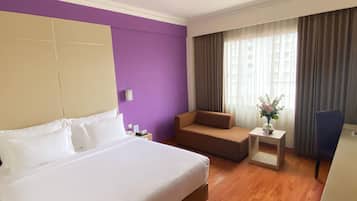 Deluxe Double Room | Premium bedding, minibar, in-room safe, desk