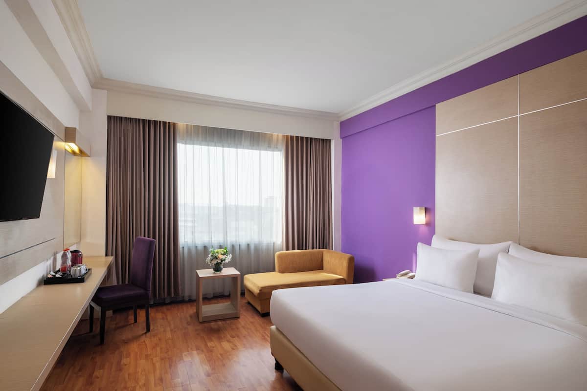 Deluxe Double Room | Premium bedding, minibar, in-room safe, desk