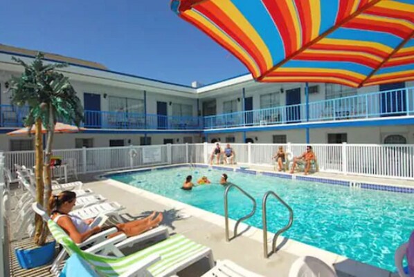 Seasonal outdoor pool