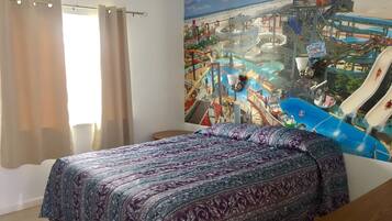 Apartment, 2 Bedrooms | Iron/ironing board