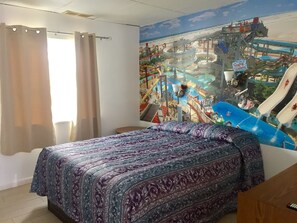 Apartamento, 2 habitaciones | Tabla de planchar con plancha